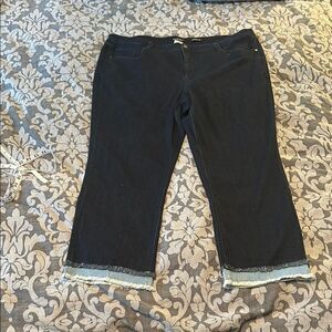 Susan Graver Dark Blue Jeans with light blue jean bottom accent